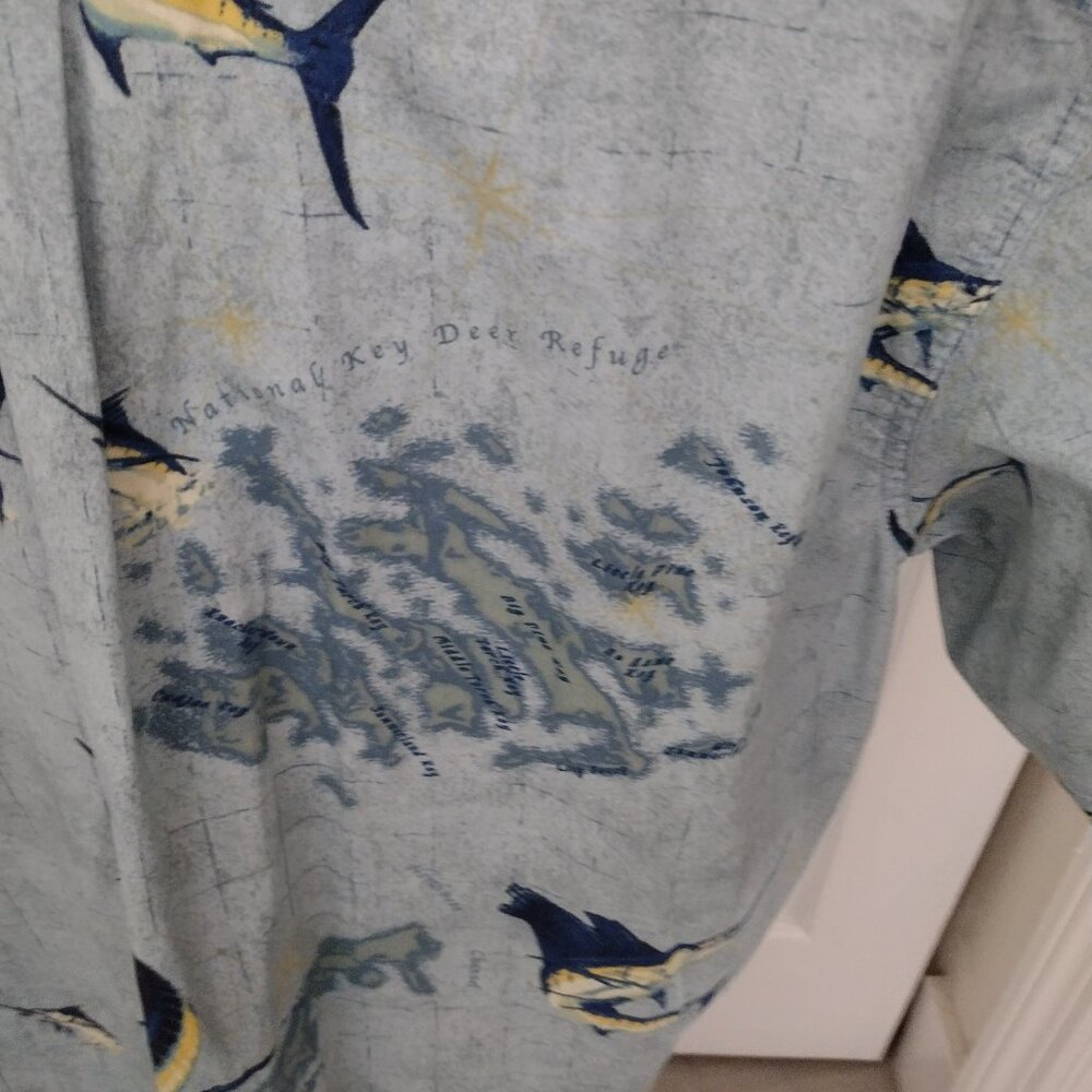 Columbia River Lodge Blue Marlin & Heron Fishing Shirt – Men’s Button-Up – NWOT - Picture 13 of 16
